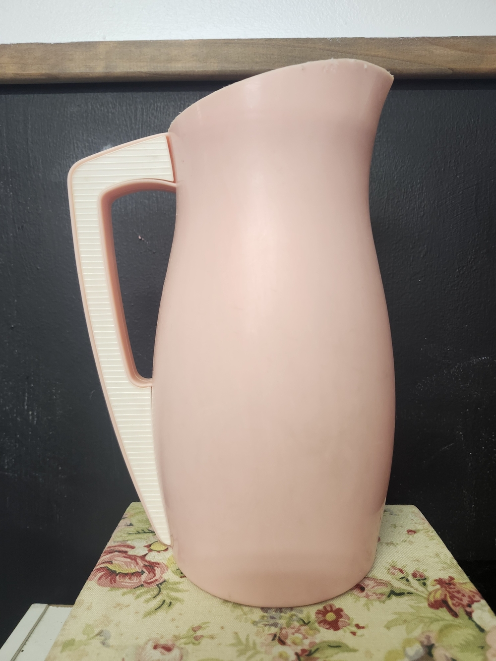 Plas-tex Mcm Plastic Pink Party Pitcher